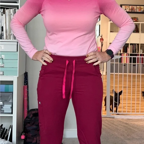 Figs Cranberry Cade Cargo pants Medium***  Read Description - Picture 5 of 9